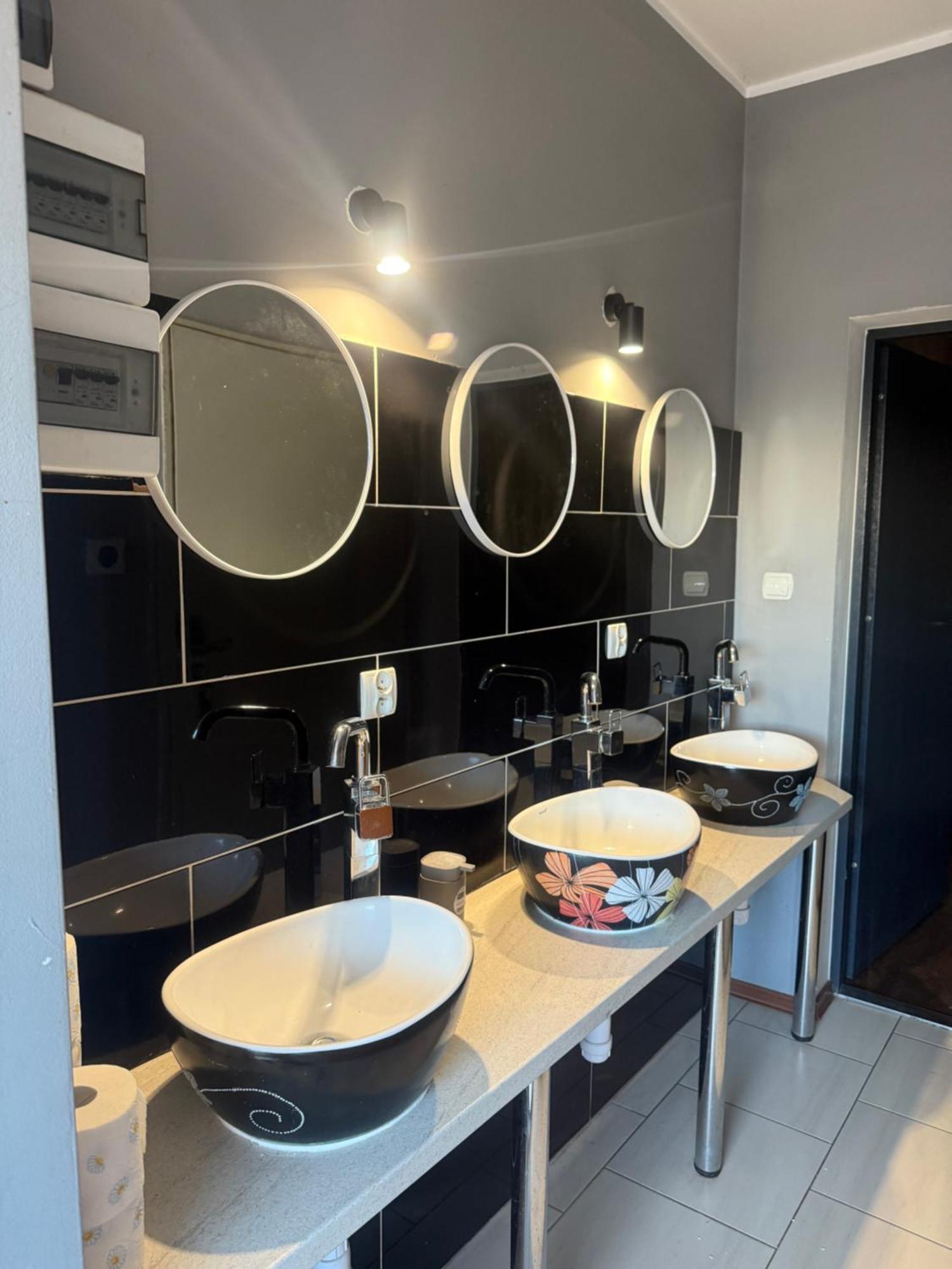Noclegi Pod Kurza Gora Kurzetnik Exterior foto